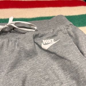 Nike sweat suit set